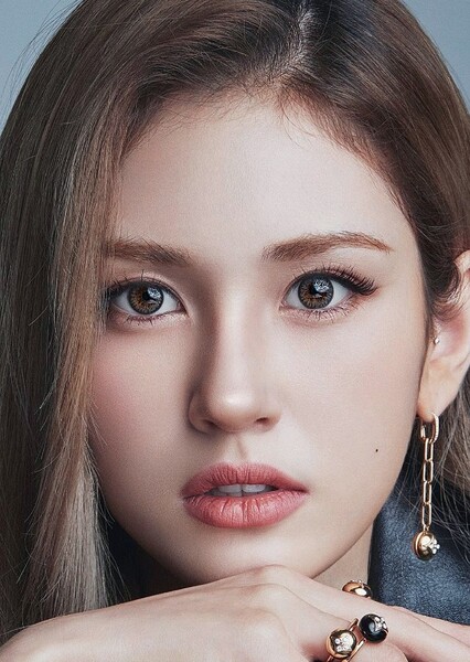 Jeon Somi photo