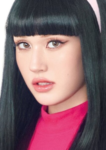 Jeon Somi photo