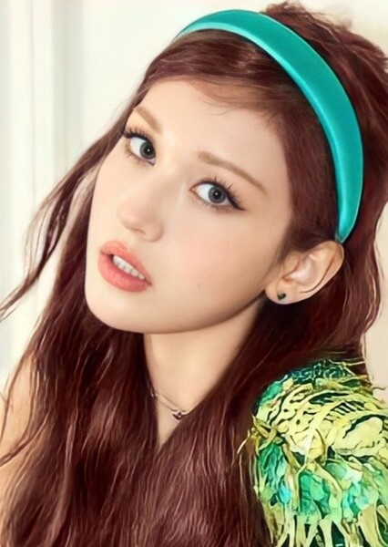 Jeon Somi photo