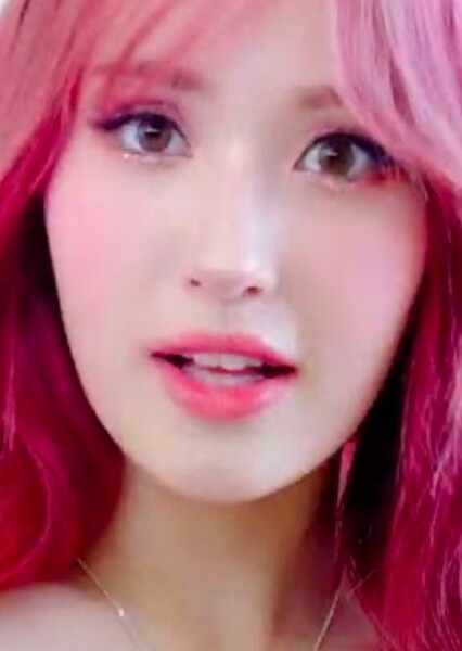 Jeon Somi photo