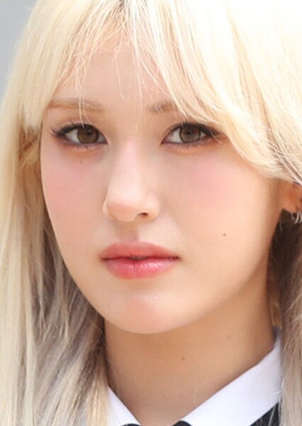 Jeon Somi photo