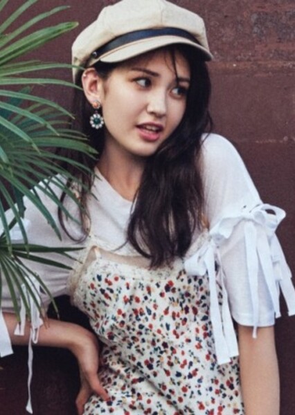 Jeon Somi photo