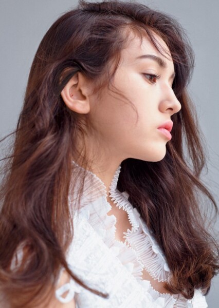 Jeon Somi photo