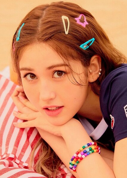 Jeon Somi photo