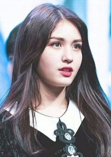 Jeon Somi photo