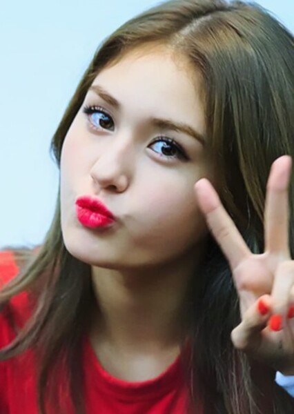 Jeon Somi photo