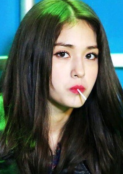 Jeon Somi photo