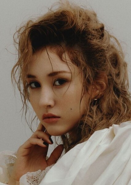 Jeon Somi photo