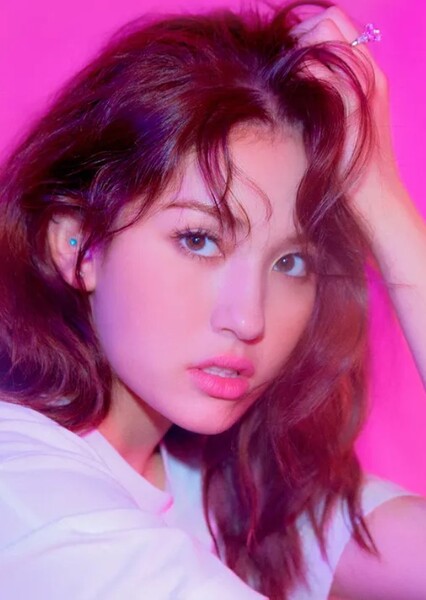 Jeon Somi photo