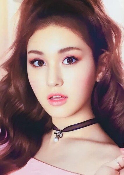 Jeon Somi photo