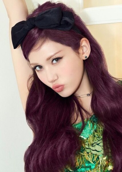 Jeon Somi photo