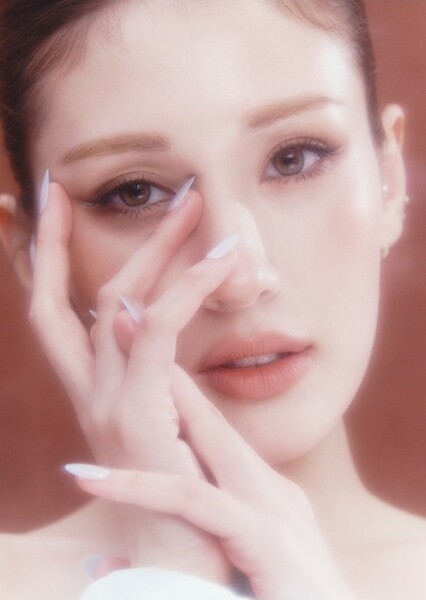Jeon Somi photo