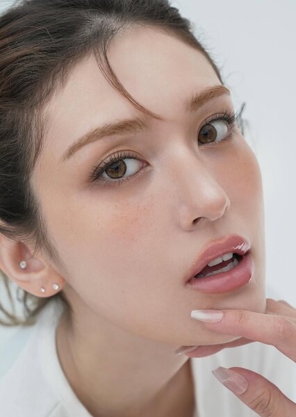 Jeon Somi photo