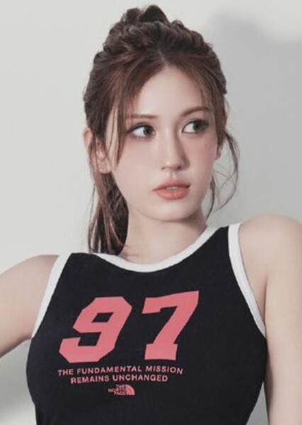 Jeon Somi photo