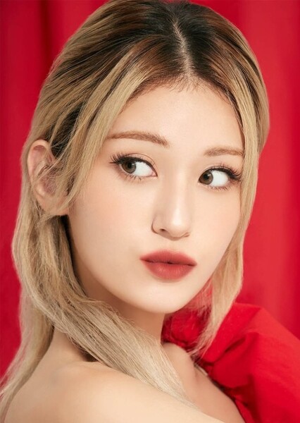 Jeon Somi photo