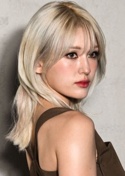Jeon Somi photo