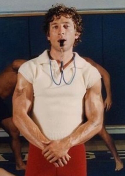 Jeremy Allen White photo
