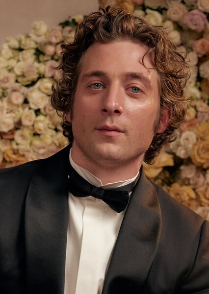 Jeremy Allen White