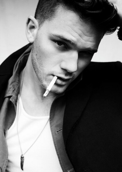 Jeremy Irvine