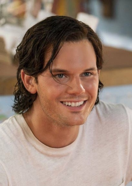 Jeremy Irvine