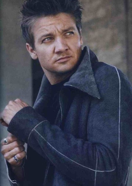 Jeremy Renner photo
