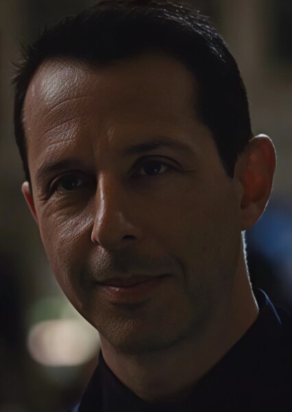 Jeremy Strong photo