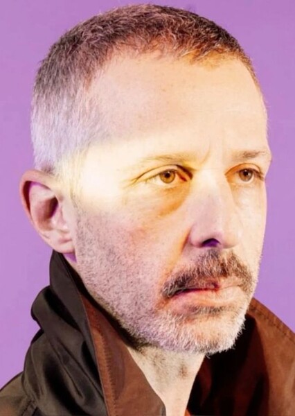 Jeremy Strong