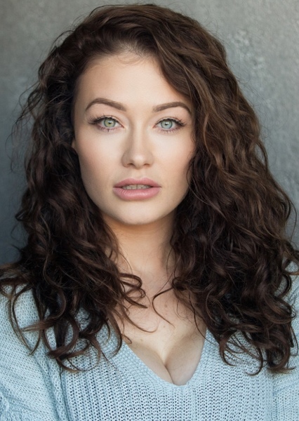 Jess Impiazzi photo