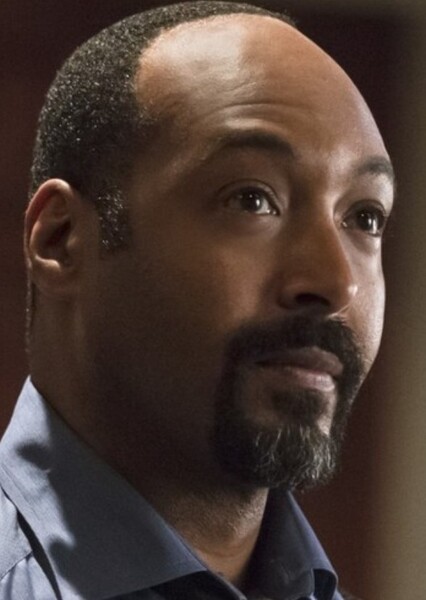 Jesse L. Martin