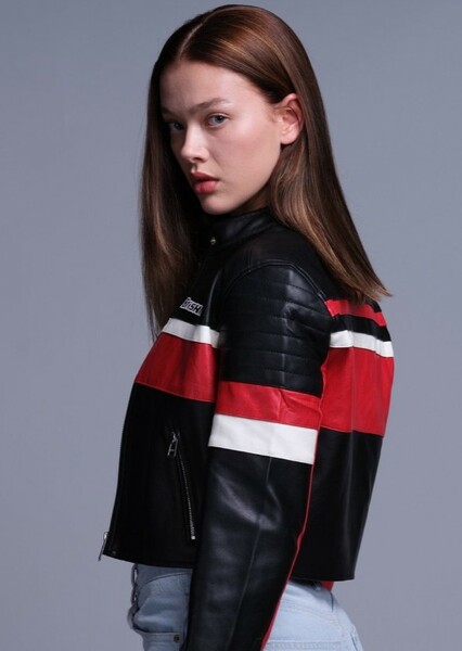 Jessica Alexander photo