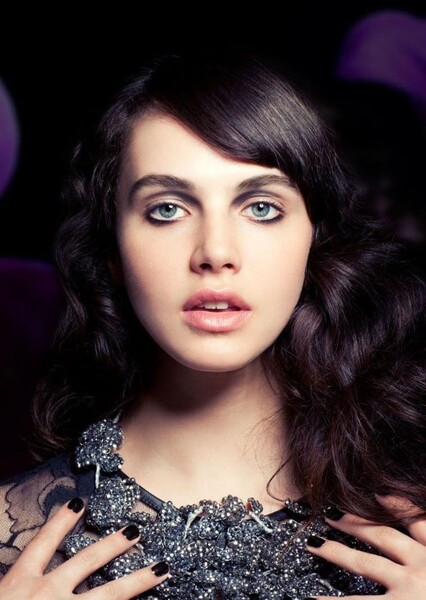 Jessica Brown Findlay photo