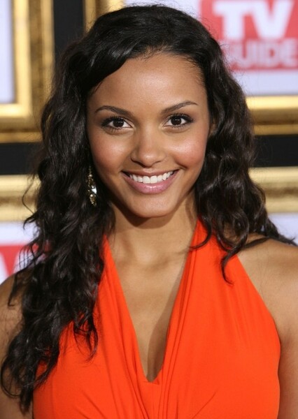 Jessica Lucas photo