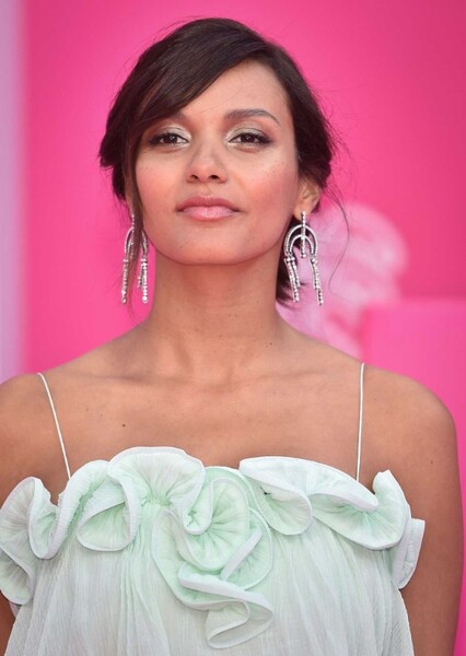 Jessica Lucas photo