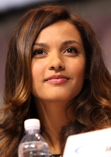 Jessica Lucas photo