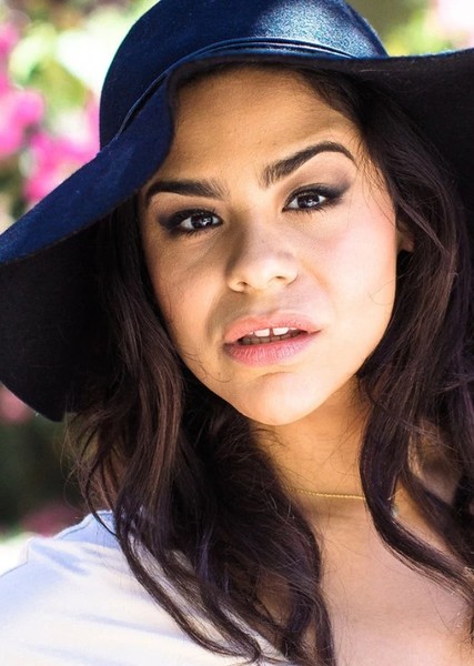 Jessica Marie Garcia photo