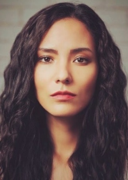 Jessica Matten photo