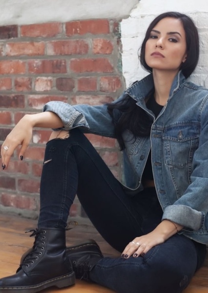 Jessica Matten photo