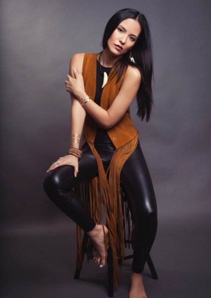 Jessica Matten photo