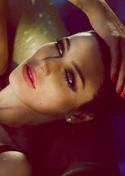 Jessica Paré photo