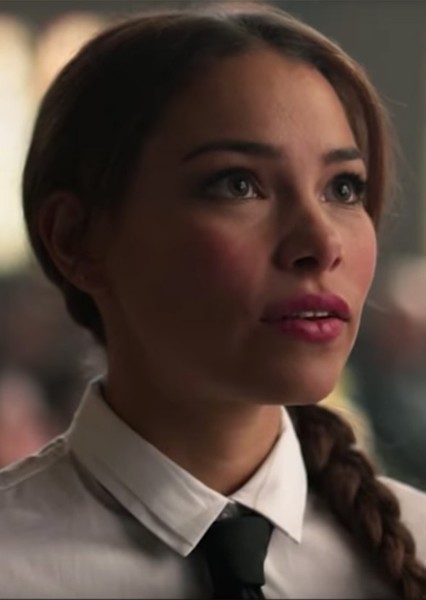 Jessica Parker Kennedy photo