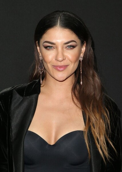 Jessica Szohr photo