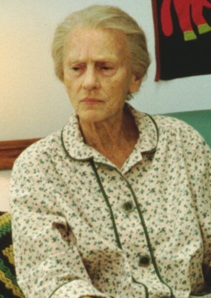 Jessica Tandy photo