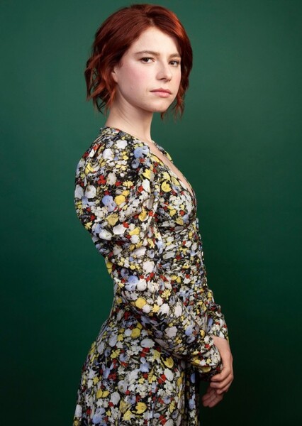 Jessie Buckley photo