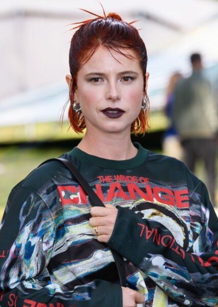 Jessie Buckley photo