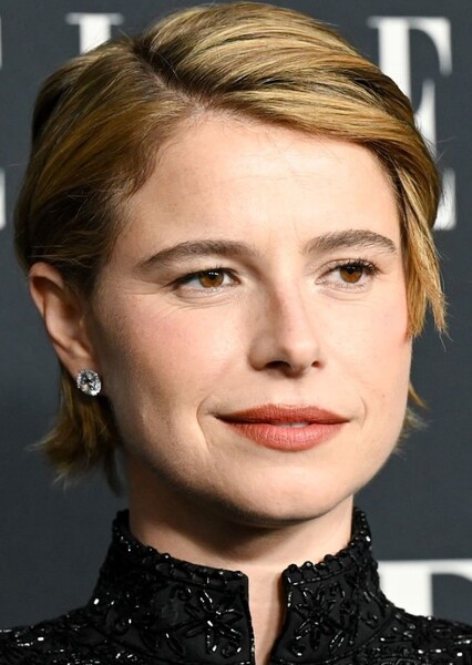 Jessie Buckley photo
