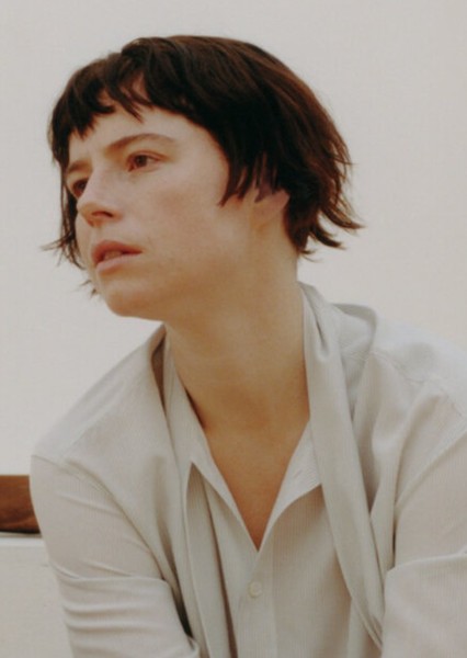 Jessie Buckley photo