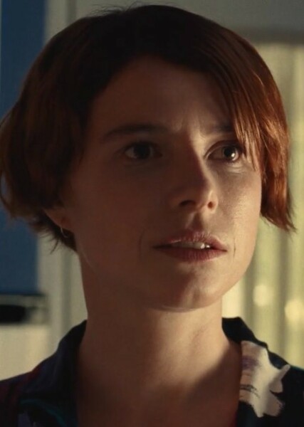 Jessie Buckley photo