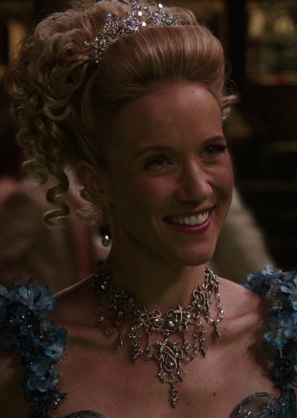 Jessy Schram photo