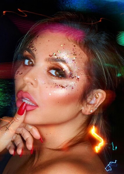 Jesy Nelson photo