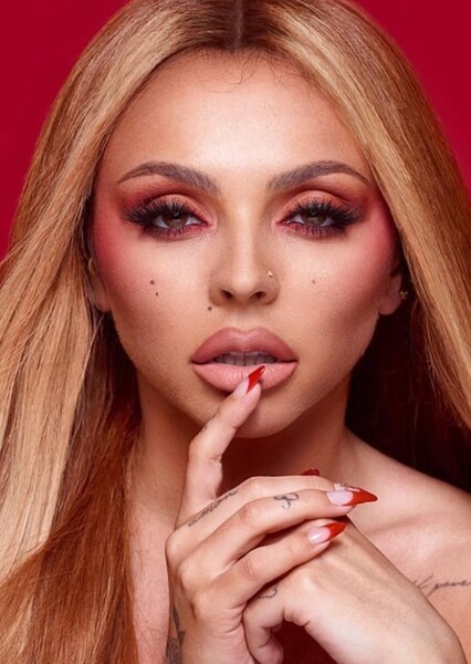 Jesy Nelson photo